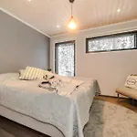 Ailo - Quality With Sauna & Jacuzzi Villa Ruka
