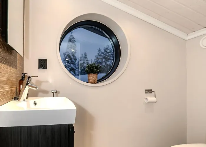 Ailo - Quality With Sauna & Jacuzzi Villa